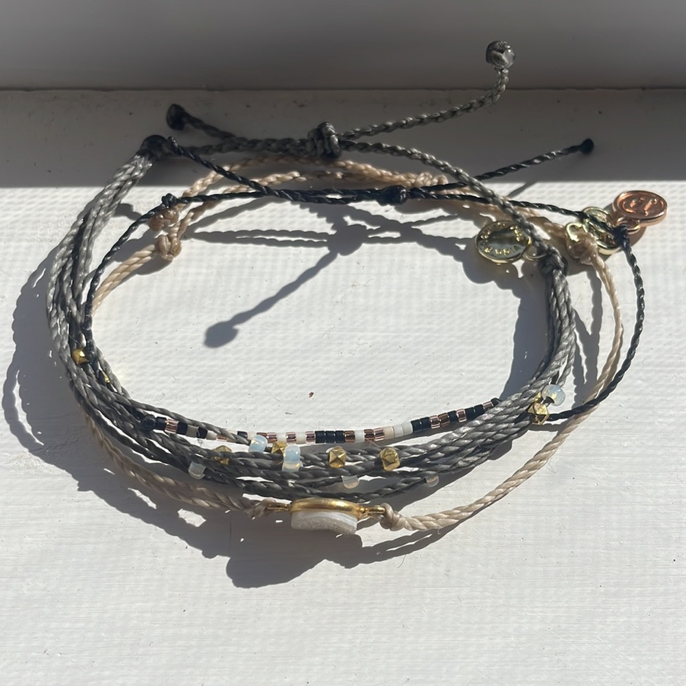 Puravida bracelets